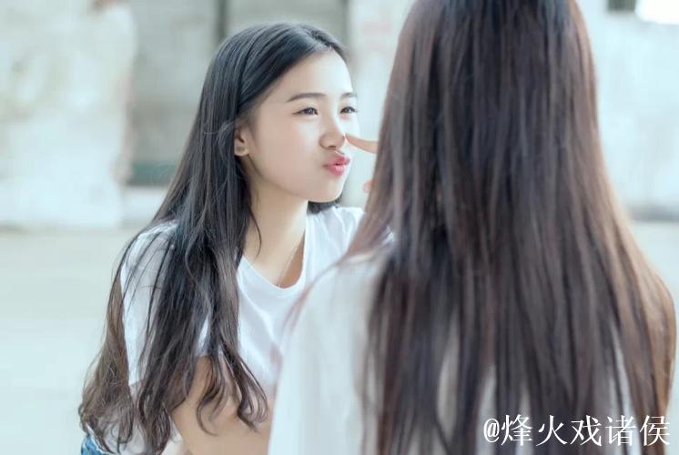 探索国产精品女同一区二区：品质与激情的碰撞